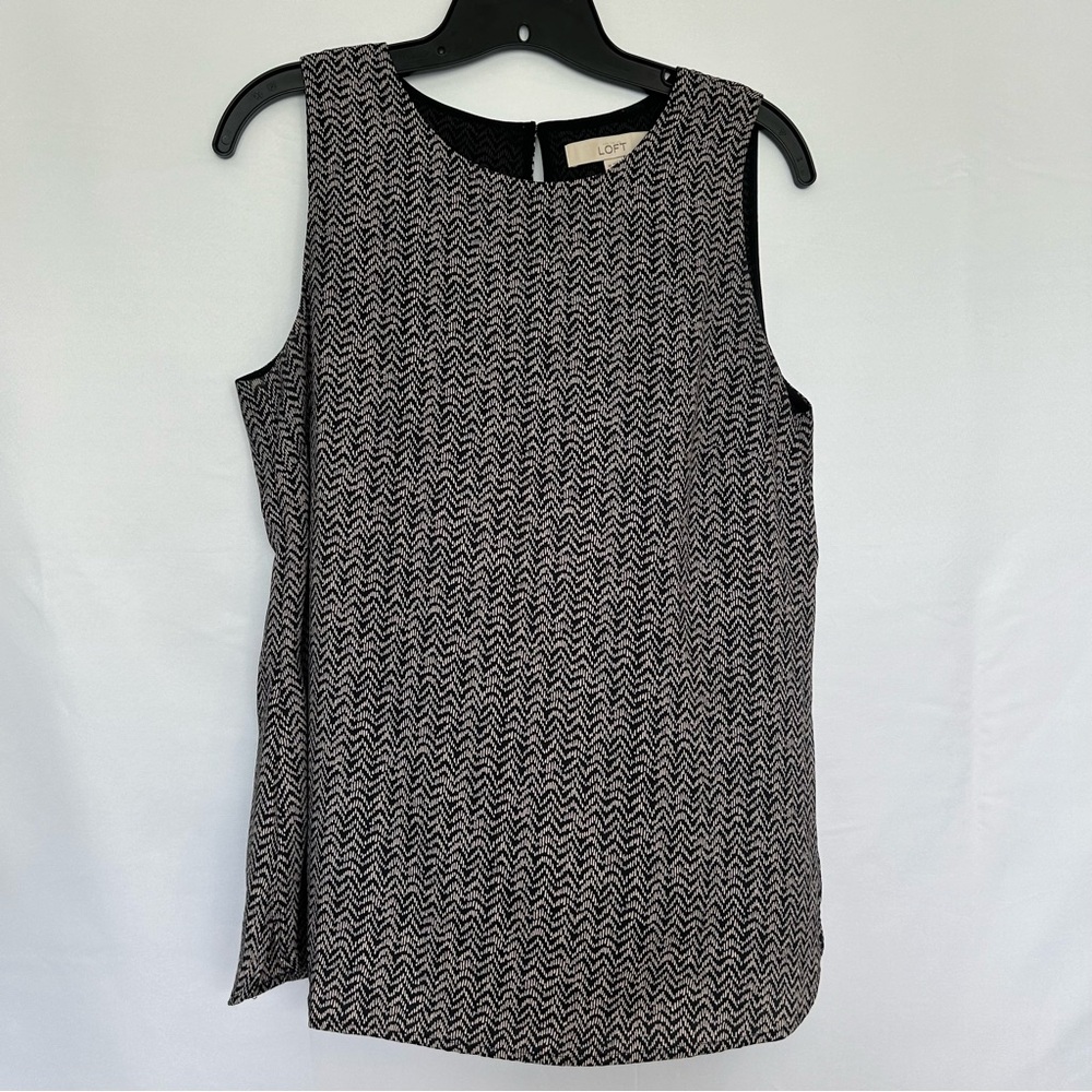 Loft Black and‎ Beige Sleeveless Blouse